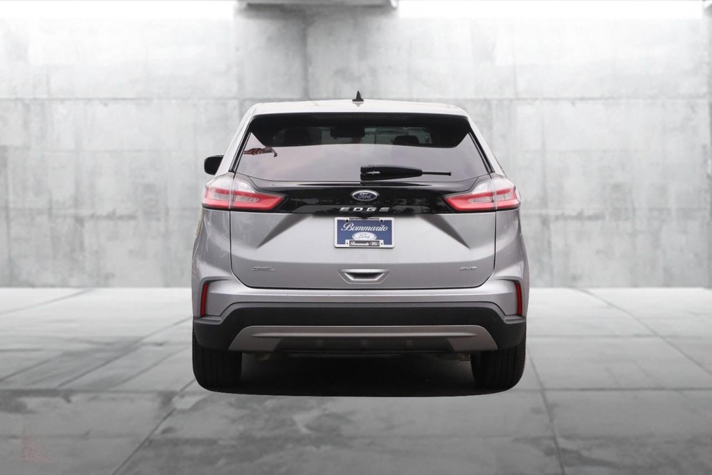 Ford Edge Vehicle Image 06