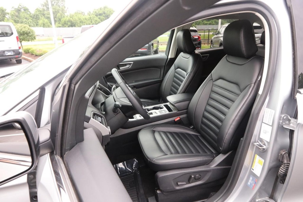 Ford Edge Vehicle Image 08