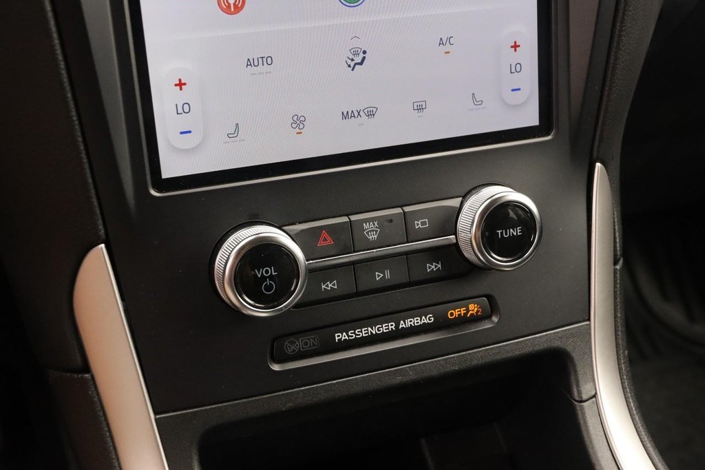 Ford Edge Vehicle Image 17