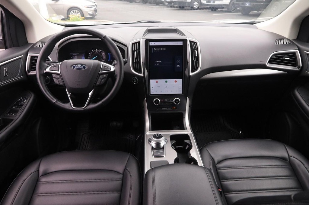 Ford Edge Vehicle Image 19