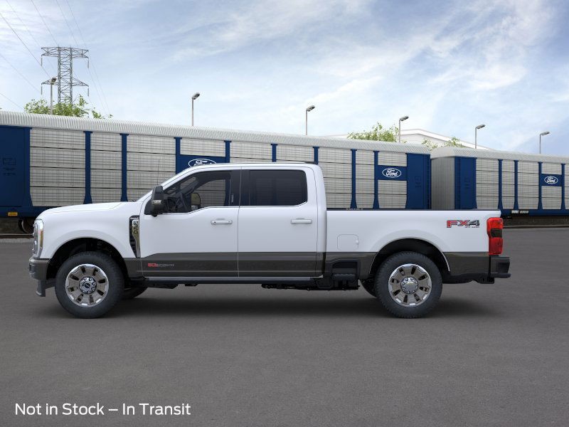 Ford Super Duty F-350 SRW Vehicle Image 03