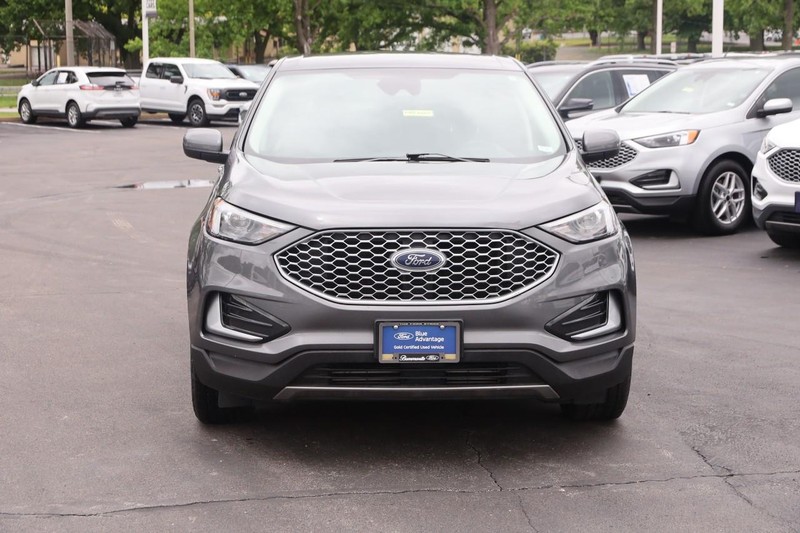 Ford Edge Vehicle Image 04