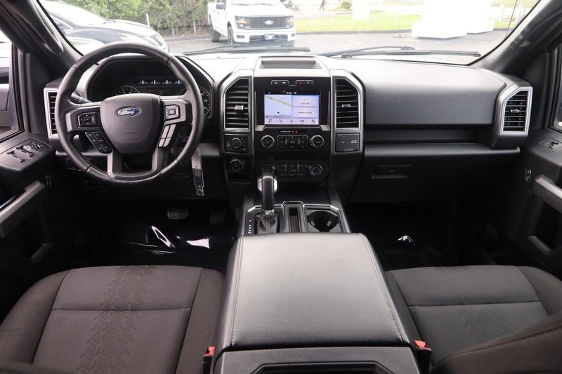 Ford F-150 Vehicle Image 18
