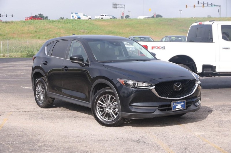 Mazda CX-5 Vehicle Image 02