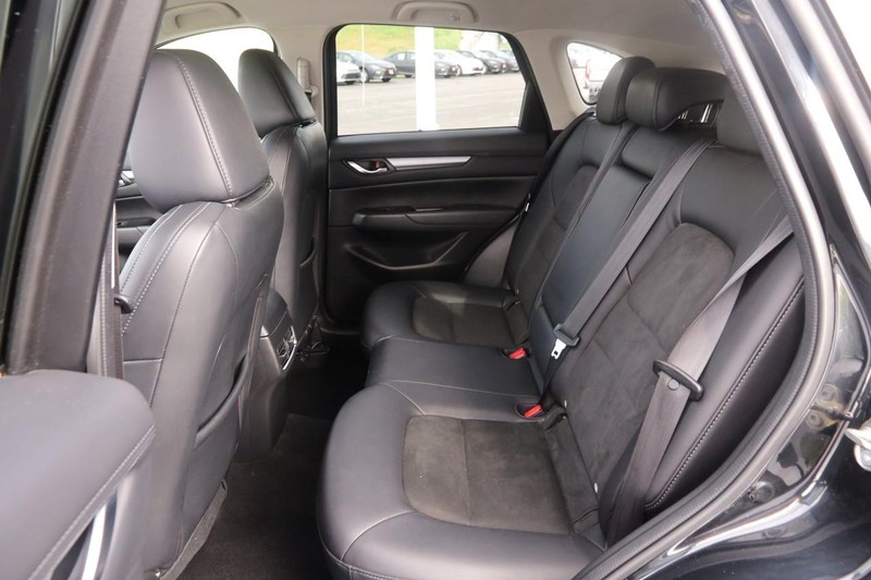 Mazda CX-5 Vehicle Image 10