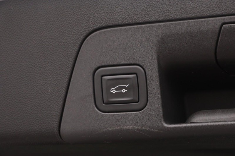 Buick Envision Vehicle Image 08