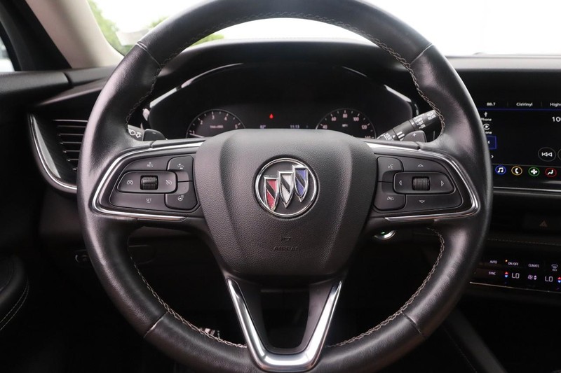 Buick Envision Vehicle Image 11