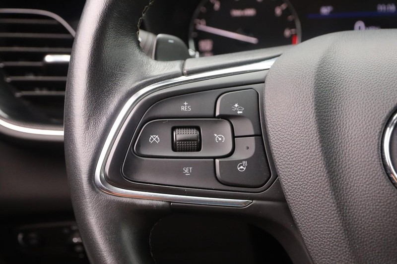 Buick Envision Vehicle Image 12