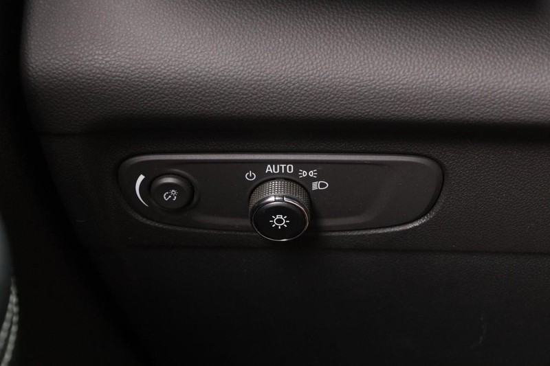 Buick Envision Vehicle Image 20