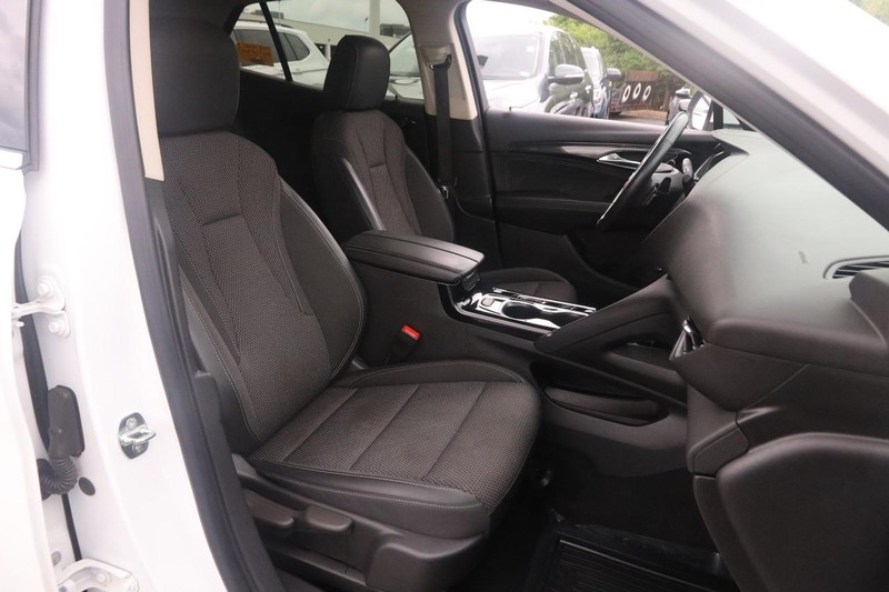 Buick Envision Vehicle Image 26