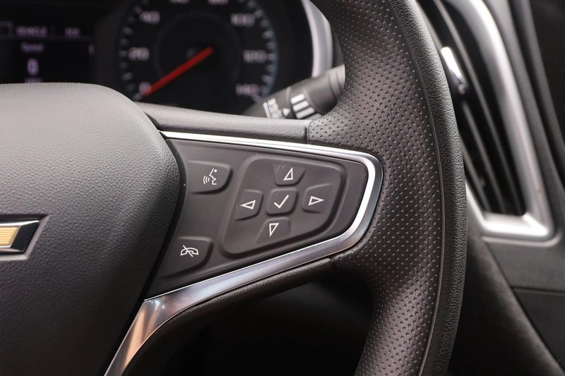 Chevrolet Malibu Vehicle Image 13
