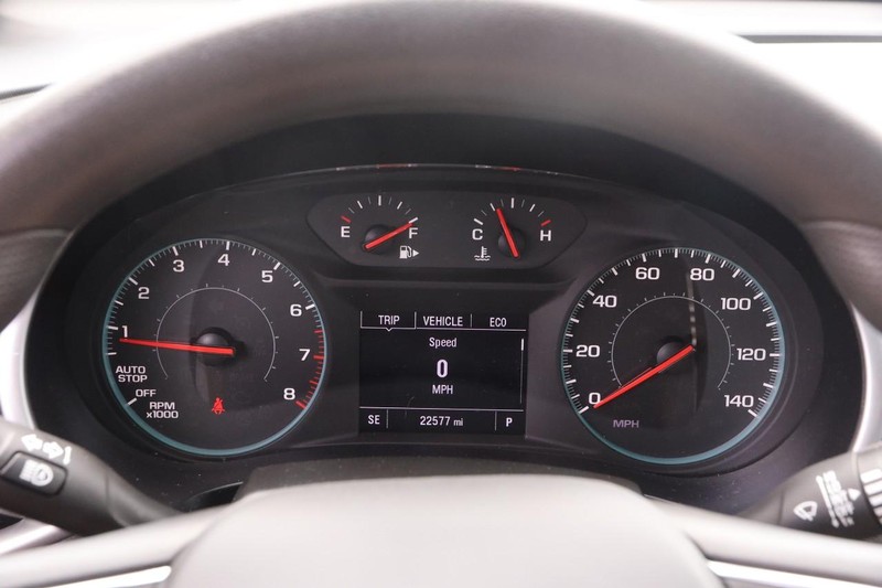 Chevrolet Malibu Vehicle Image 14