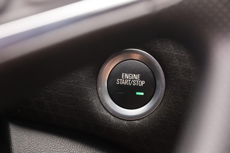 Chevrolet Malibu Vehicle Image 14