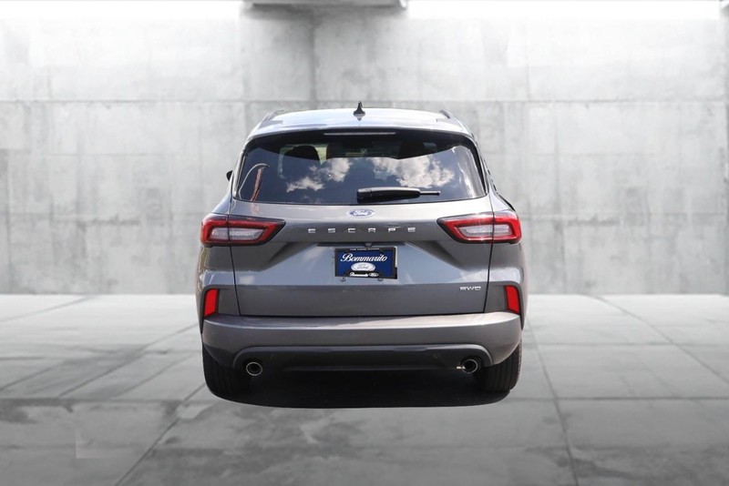 Ford Escape Vehicle Image 06