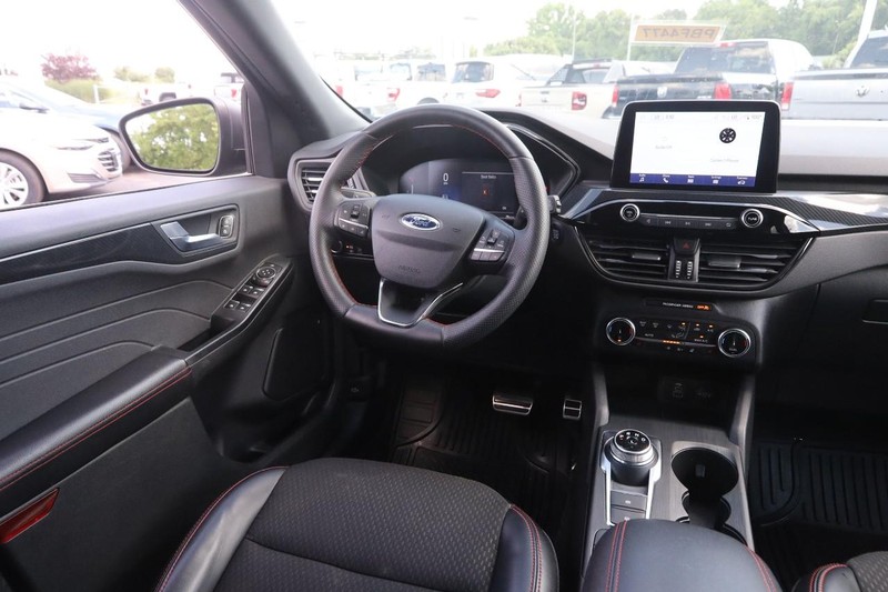 Ford Escape Vehicle Image 21