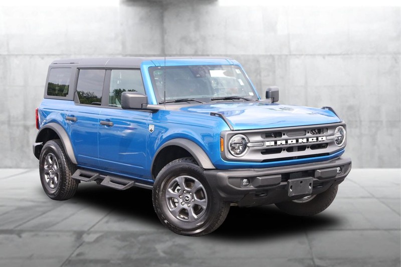 Ford Bronco Vehicle Image 02