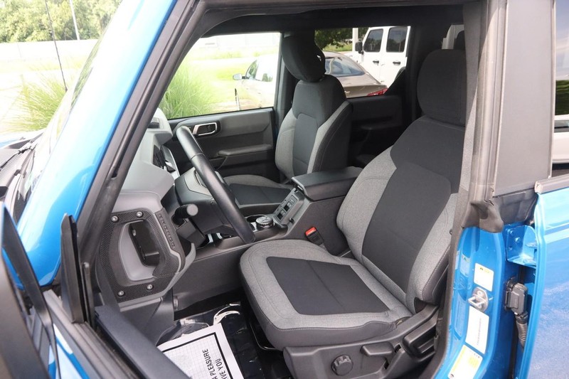 Ford Bronco Vehicle Image 08