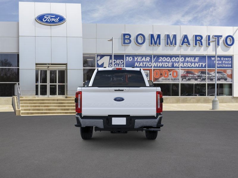 Ford Super Duty F-250 SRW Vehicle Image 05