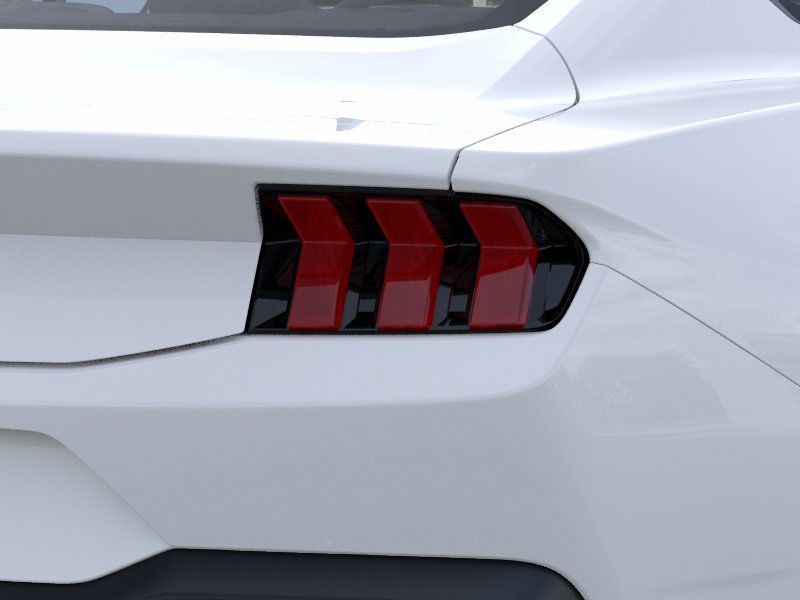 Ford Mustang Vehicle Image 21