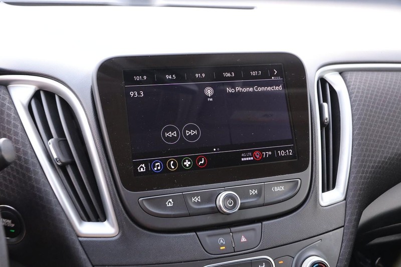 Chevrolet Malibu Vehicle Image 15