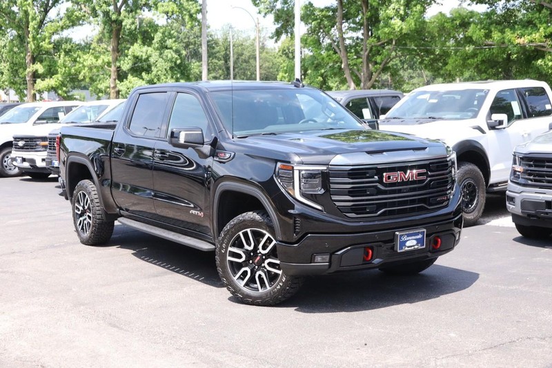 GMC Sierra 1500 Vehicle Image 02