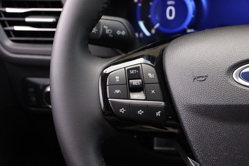 Ford Escape Vehicle Image 12