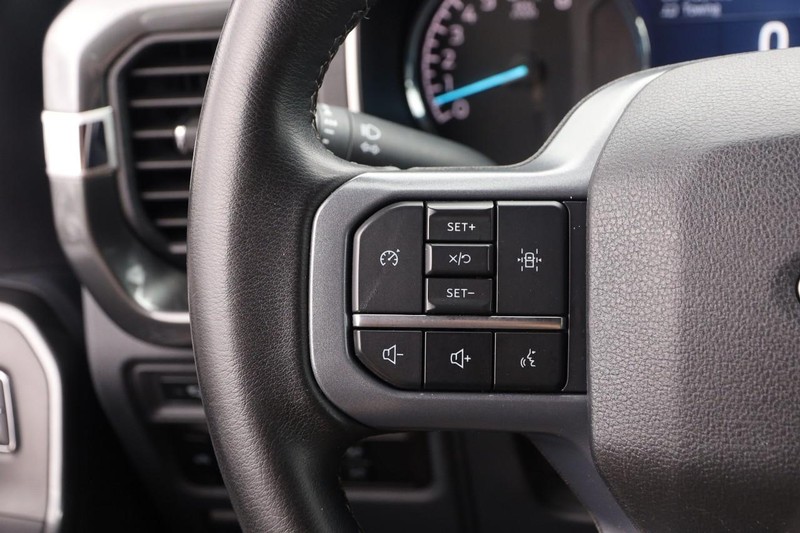 Ford F-150 Vehicle Image 11