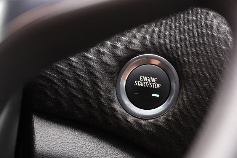 Chevrolet Malibu Vehicle Image 14
