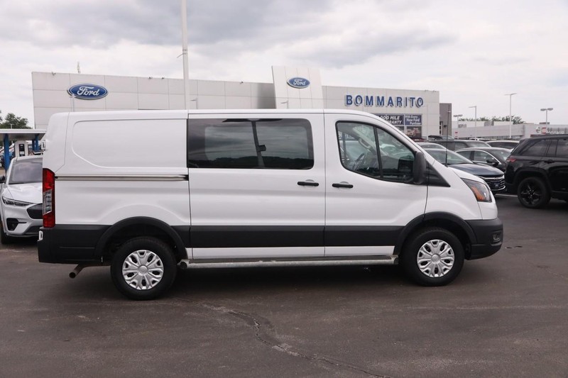 Ford Transit Cargo Van Vehicle Image 05