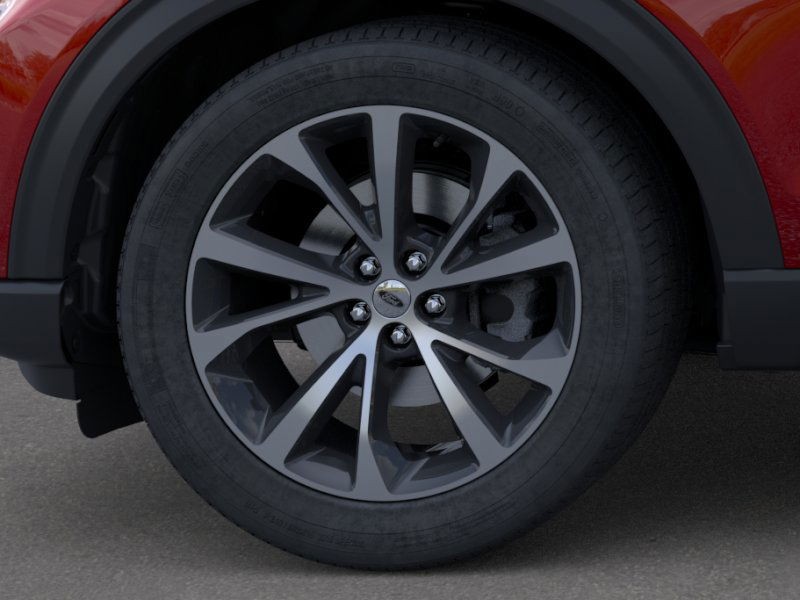 Ford Explorer Vehicle Image 19