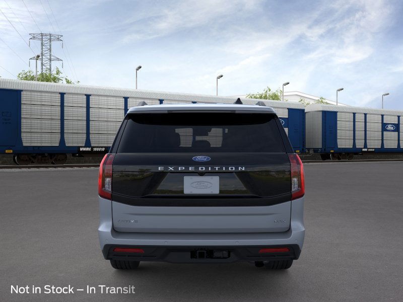 Ford Expedition Max Vehicle Image 05