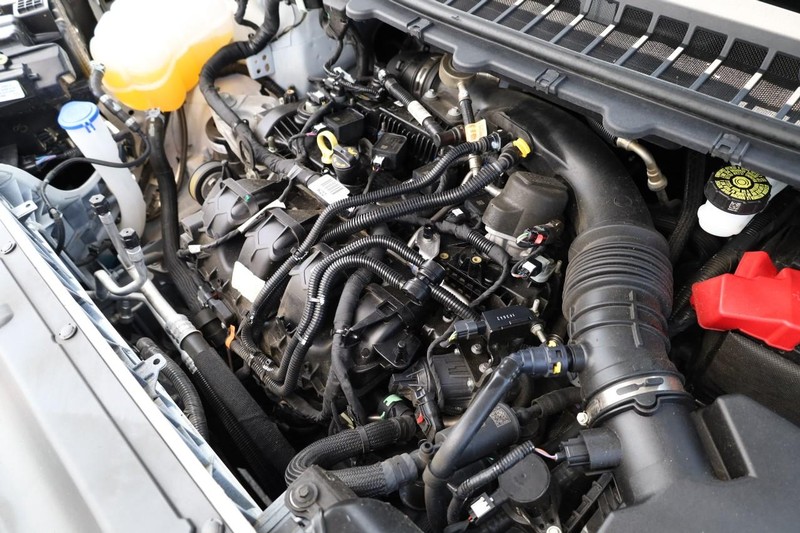 Ford Edge Vehicle Image 28