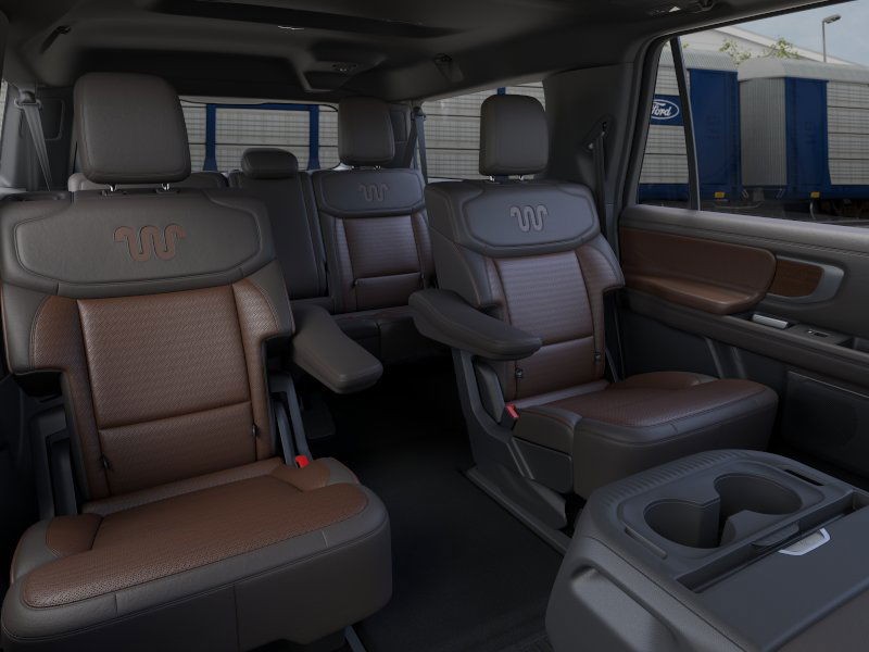 Ford Expedition Max Vehicle Image 11