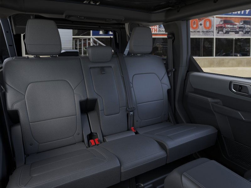 Ford Bronco Vehicle Image 11