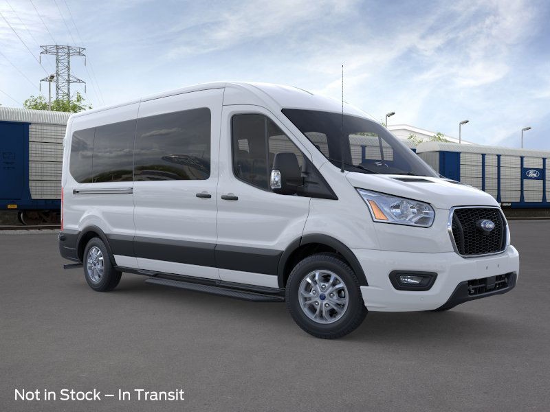 Ford Transit Passenger Wagon Vehicle Image 07