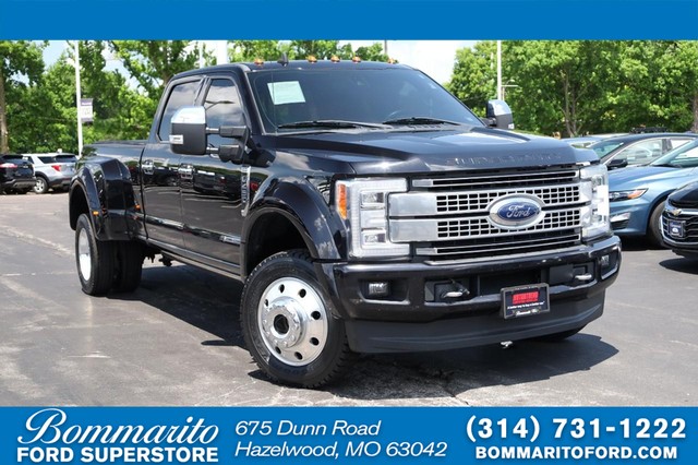 2019 Ford Super Duty F-450 DRW 4WD Crew Cab 8’ Box at Frazier Automotive in Hazelwood MO