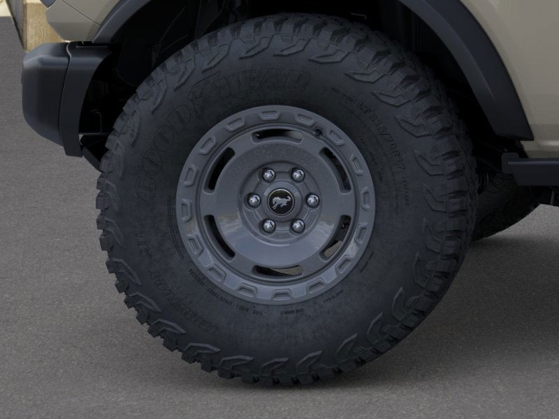 Ford Bronco Vehicle Image 21