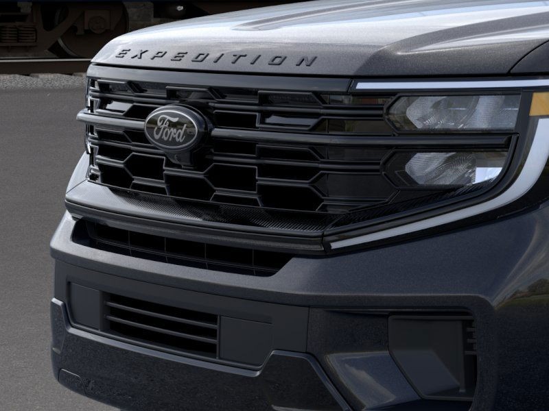 Ford Expedition Max Vehicle Image 17