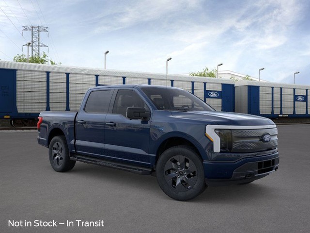 Ford F-150 Lightning Vehicle Image 07