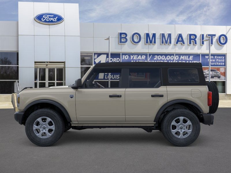 Ford Bronco Vehicle Image 03