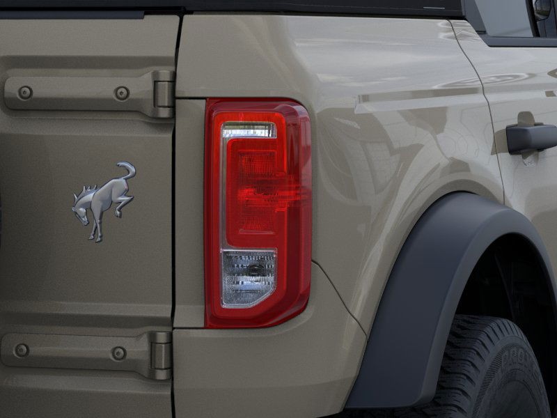 Ford Bronco Vehicle Image 23