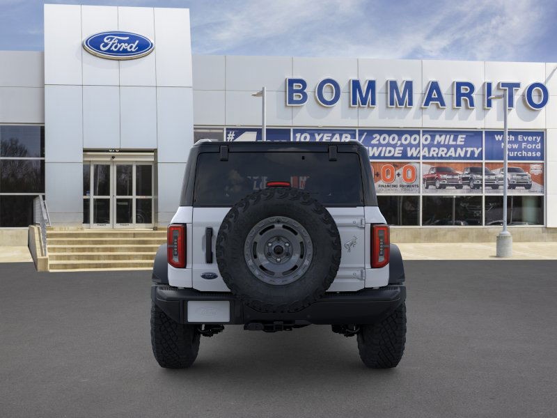 Ford Bronco Vehicle Image 05
