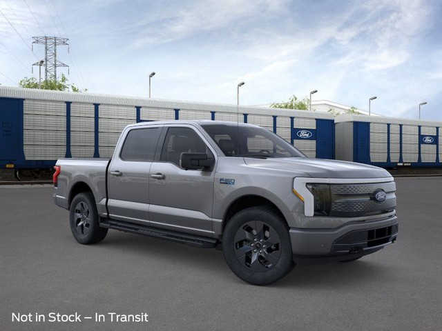 Ford F-150 Lightning Vehicle Image 07