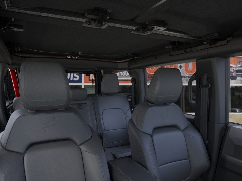Ford Bronco Vehicle Image 12