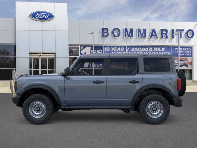 Ford Bronco Vehicle Image 03