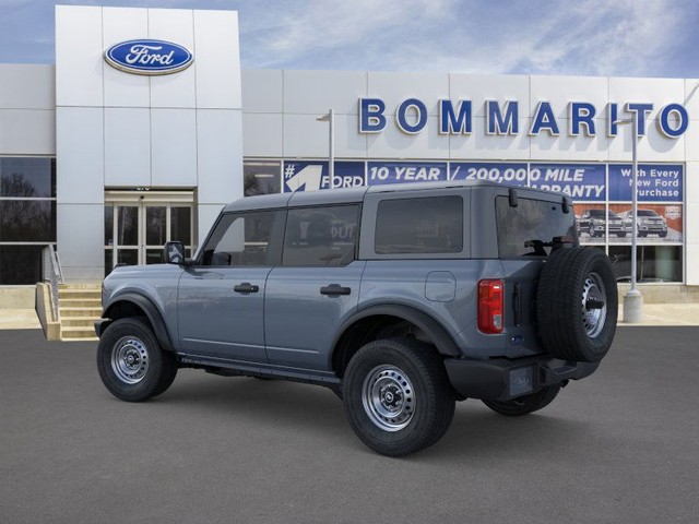 Ford Bronco Vehicle Image 04