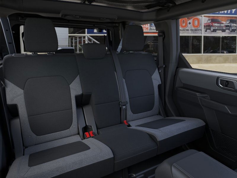 Ford Bronco Vehicle Image 11