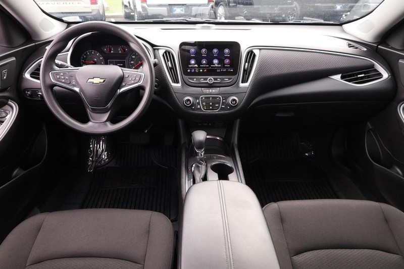 Chevrolet Malibu Vehicle Image 19