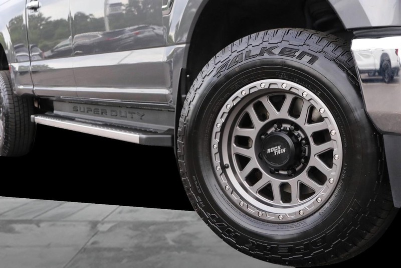 Ford Super Duty F-250 SRW Vehicle Image 03