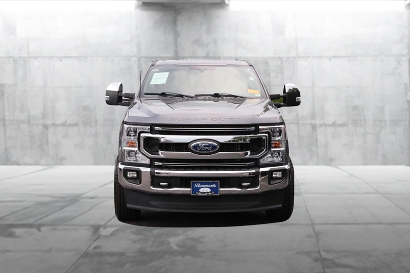 Ford Super Duty F-250 SRW Vehicle Image 04